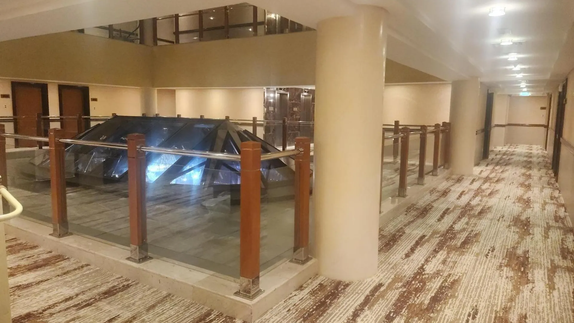 Grand Central Hotel Dubai