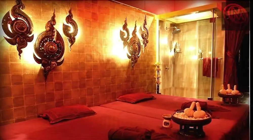 Grand Central Hotel Dubai 4*,